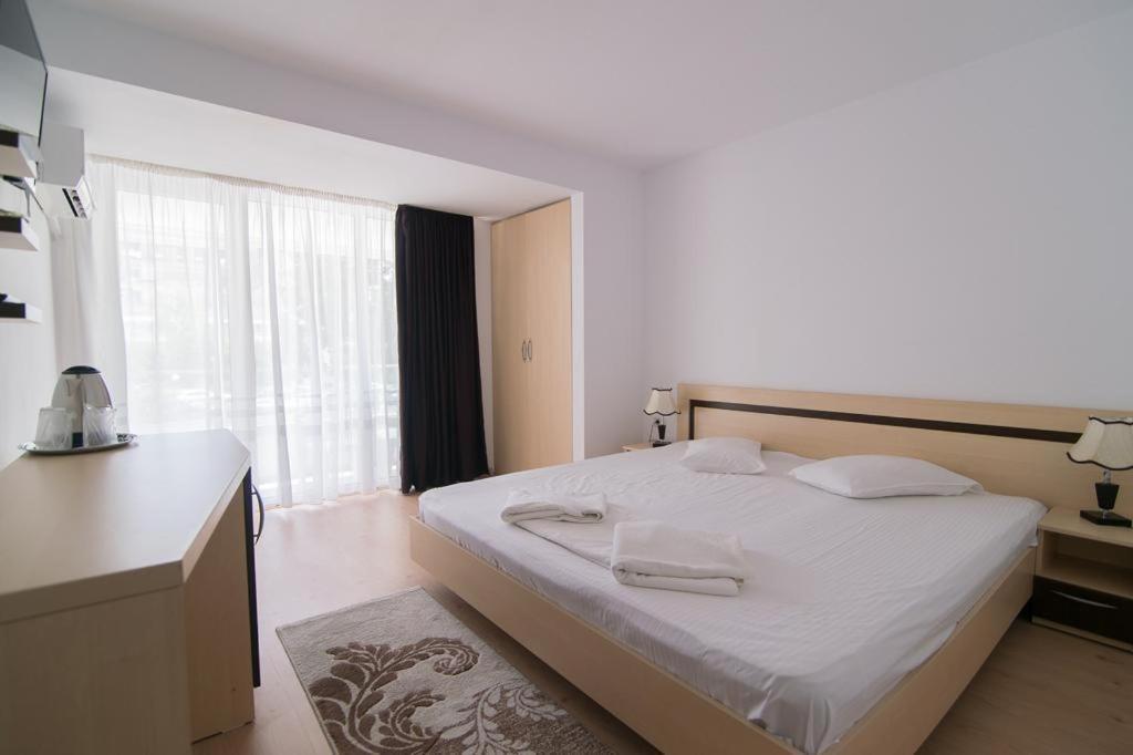 Hotel Venus 马马亚 外观 照片