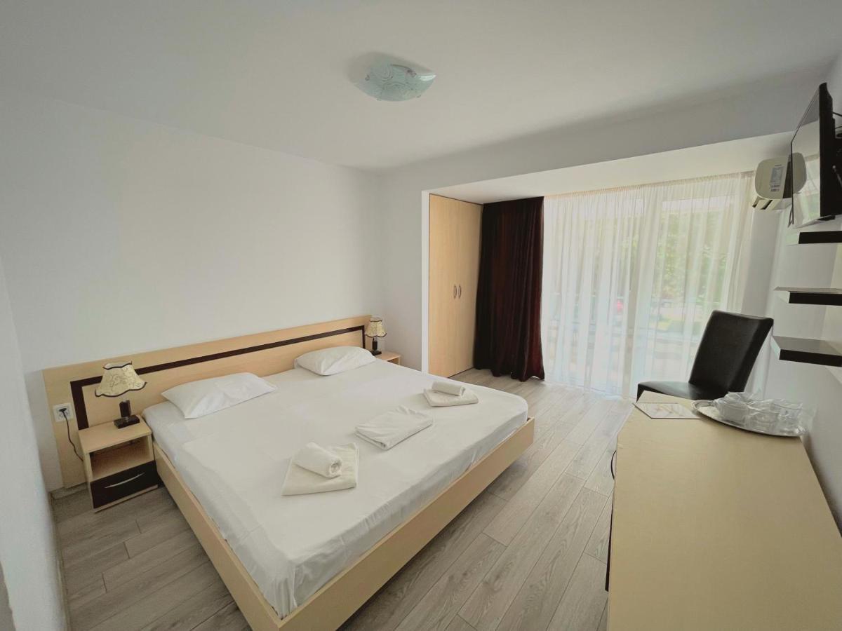 Hotel Venus 马马亚 外观 照片