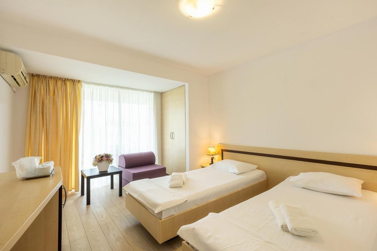 Hotel Venus 马马亚 外观 照片